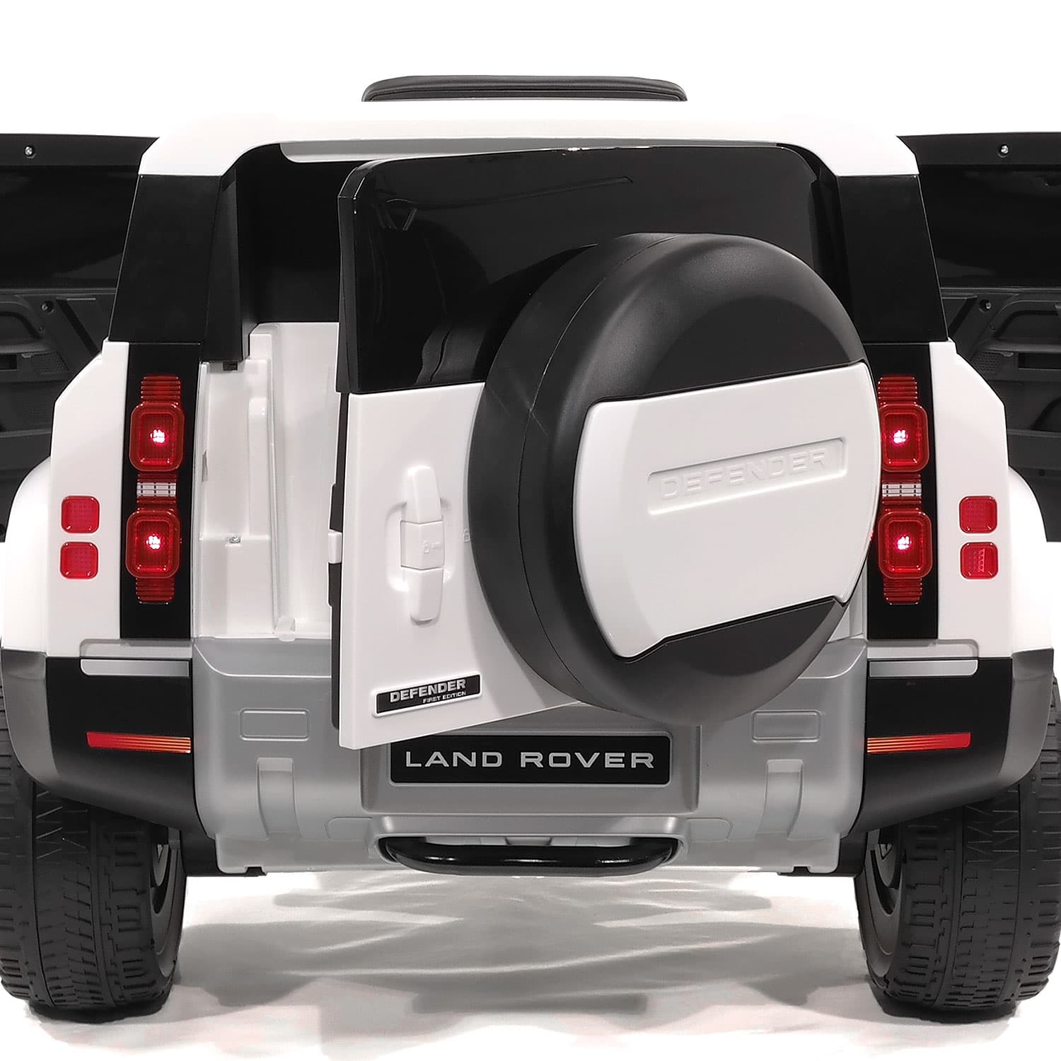 Land Rover Defender 12V Kids Ride-On Car with R/C Parental Remote | White