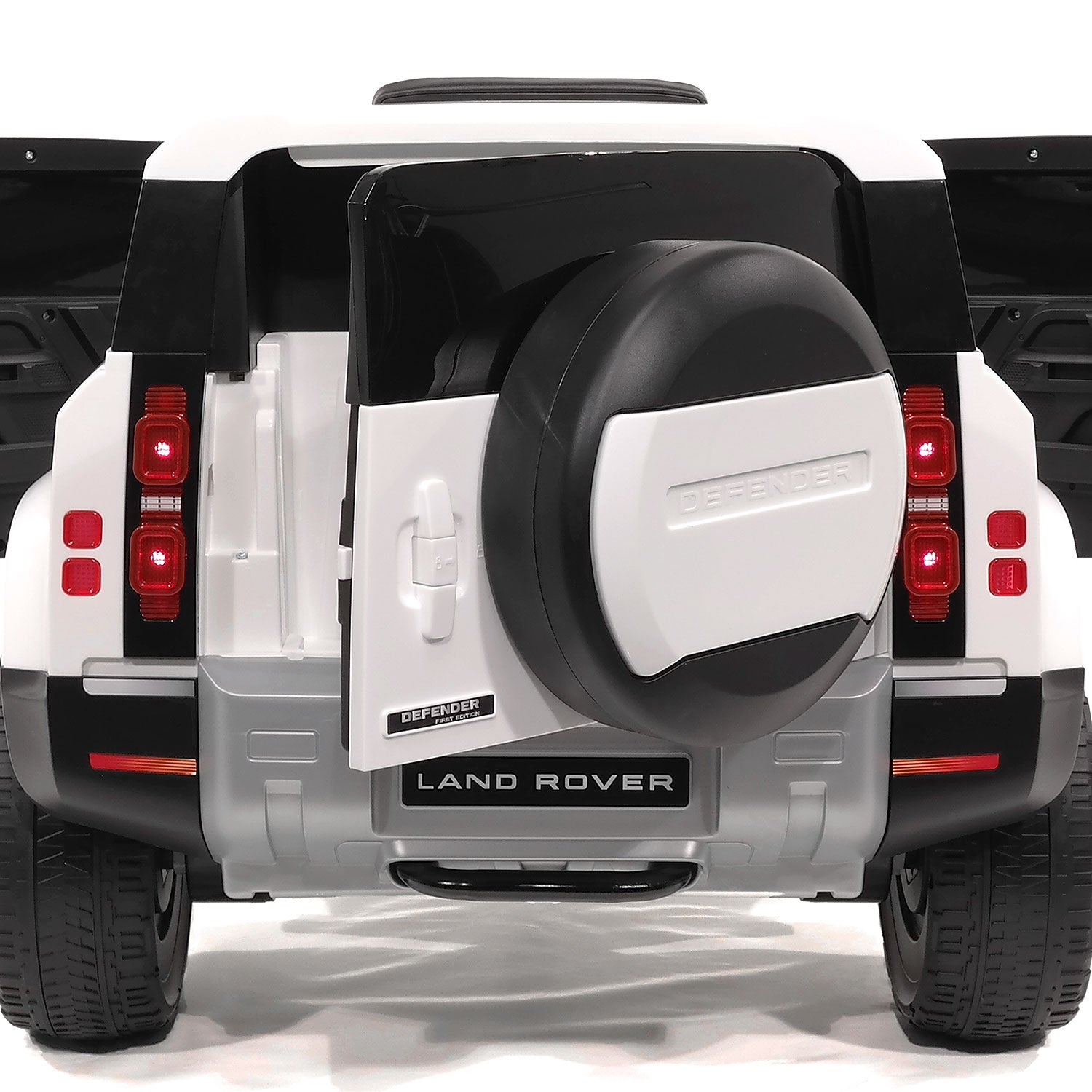 Land Rover Defender 12V Kids Ride-On Car with R/C Parental Remote | Red